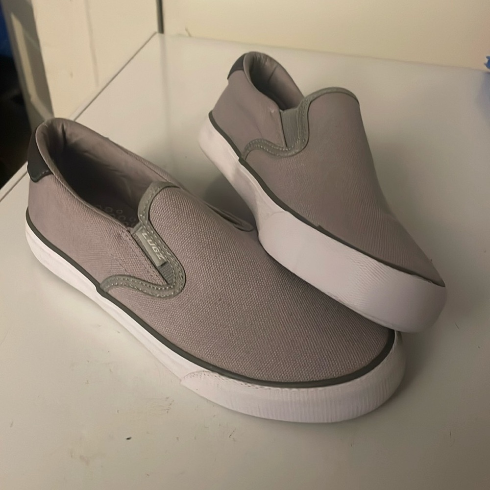 Kids Lugz Size 4